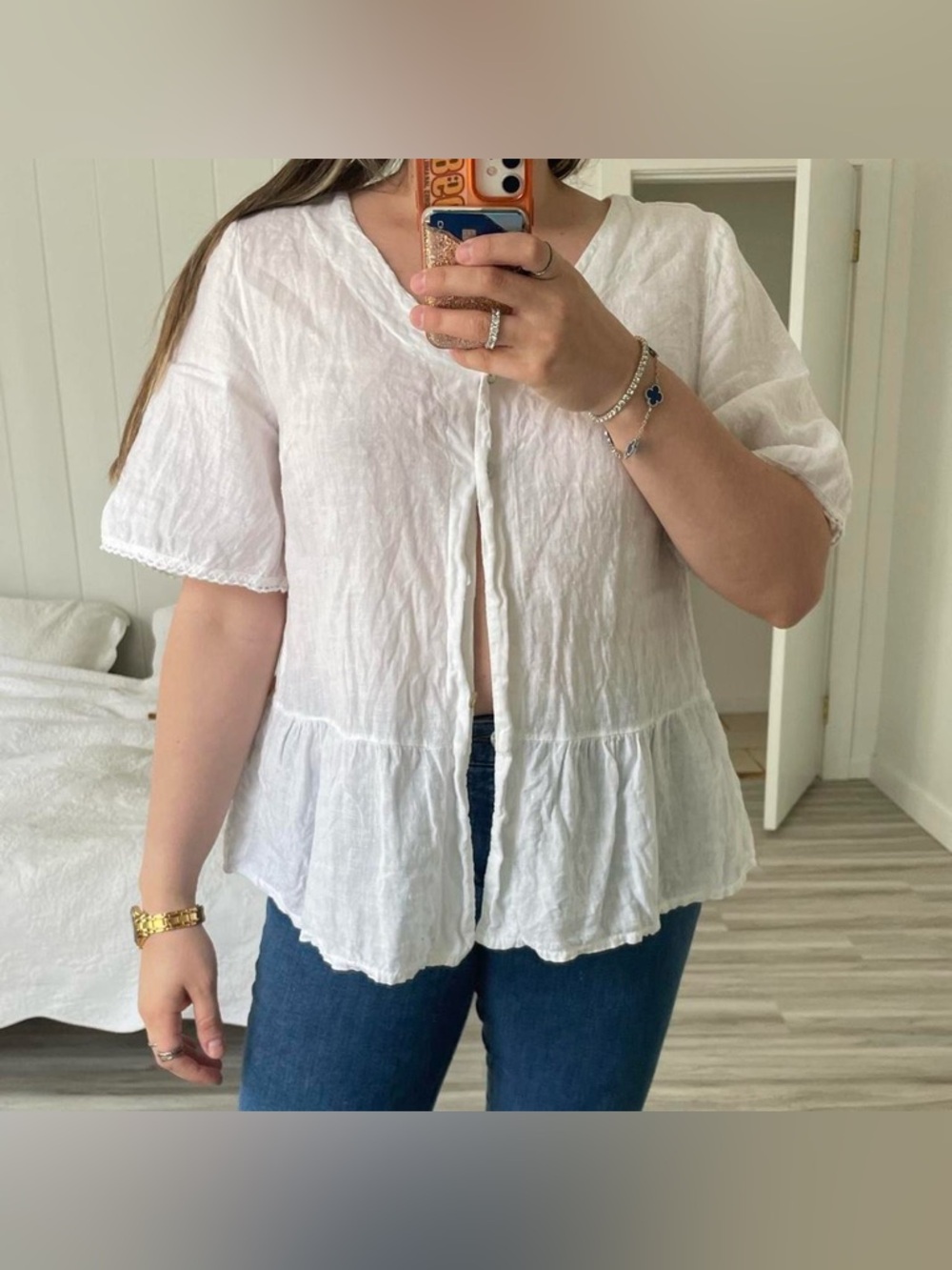 White boho linen blouse by Francesca
Bettini size L
